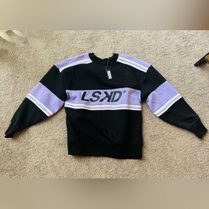 NWT! Size XS . Oversized sweatshirt